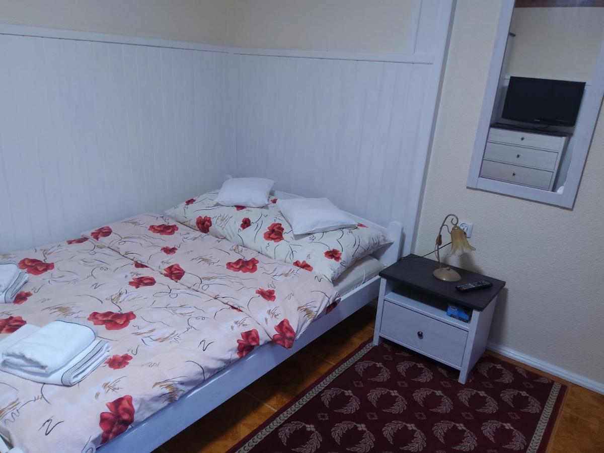 Pokoje Goscinne Sobieszow Jelenia Gora Ngoại thất bức ảnh