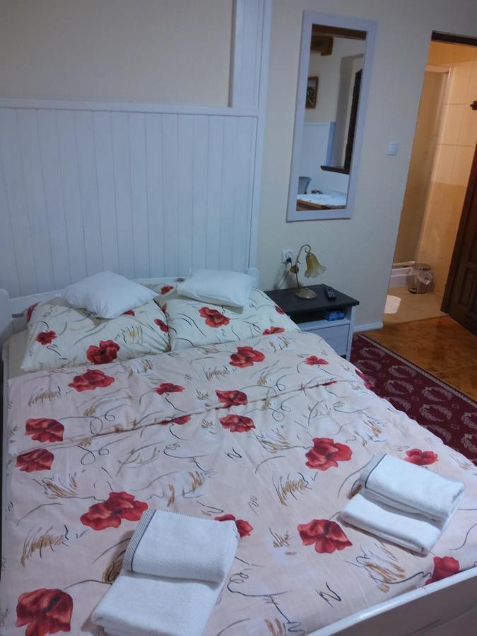 Pokoje Goscinne Sobieszow Jelenia Gora Ngoại thất bức ảnh