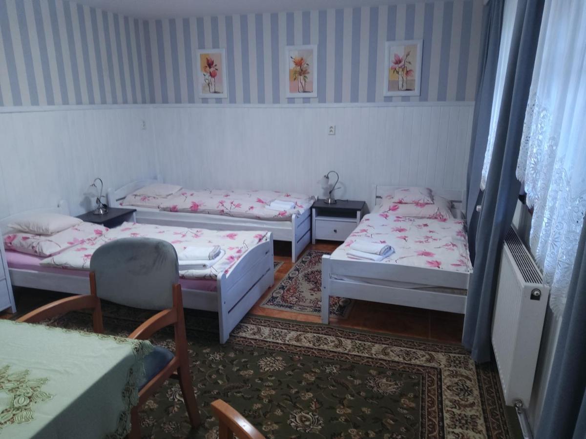 Pokoje Goscinne Sobieszow Jelenia Gora Ngoại thất bức ảnh